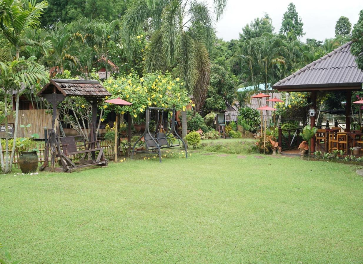 Ban Rai Tin Thai Ngarm Eco Lodge Mae Rim Bagian luar foto