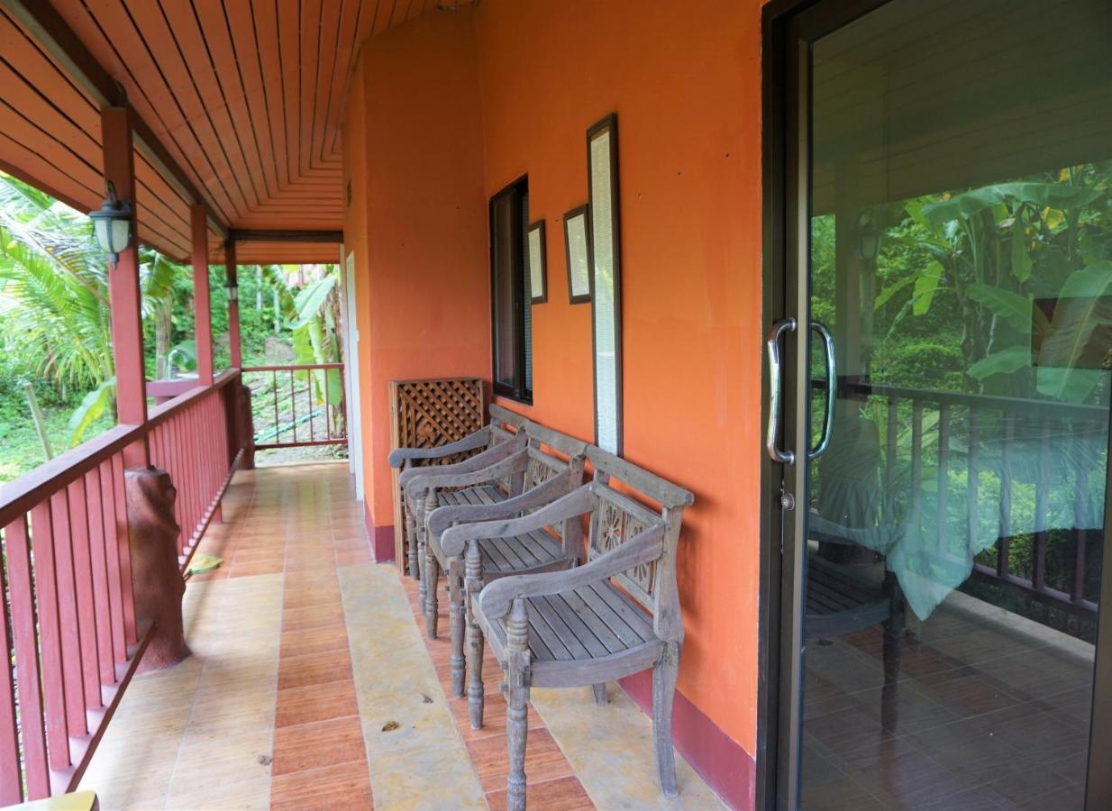 Ban Rai Tin Thai Ngarm Eco Lodge Mae Rim Bagian luar foto