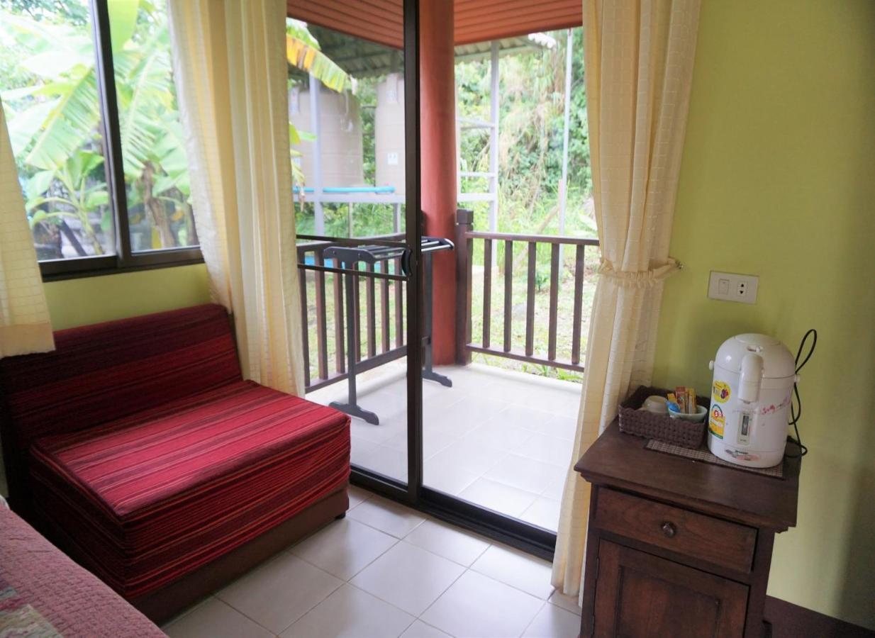 Ban Rai Tin Thai Ngarm Eco Lodge Mae Rim Bagian luar foto
