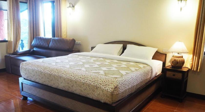 Ban Rai Tin Thai Ngarm Eco Lodge Mae Rim Bagian luar foto