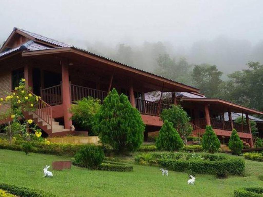 Ban Rai Tin Thai Ngarm Eco Lodge Mae Rim Bagian luar foto