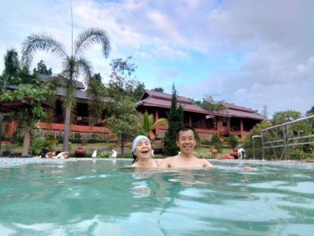 Ban Rai Tin Thai Ngarm Eco Lodge Mae Rim Bagian luar foto
