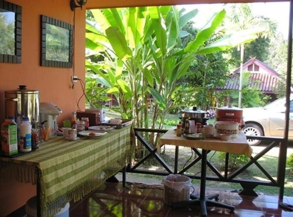 Ban Rai Tin Thai Ngarm Eco Lodge Mae Rim Bagian luar foto